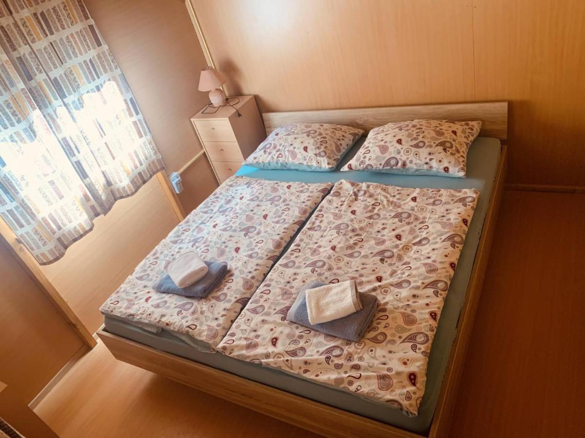 Bungalow Perun Blejska Dobrava المظهر الخارجي الصورة
